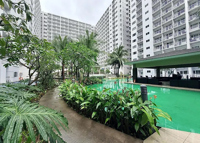 Cozy Staycation Near Mall Of Guest house *